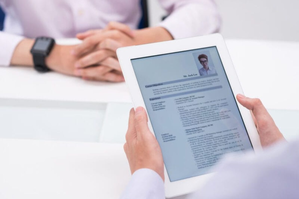 redactar-el-curriculum-800x580